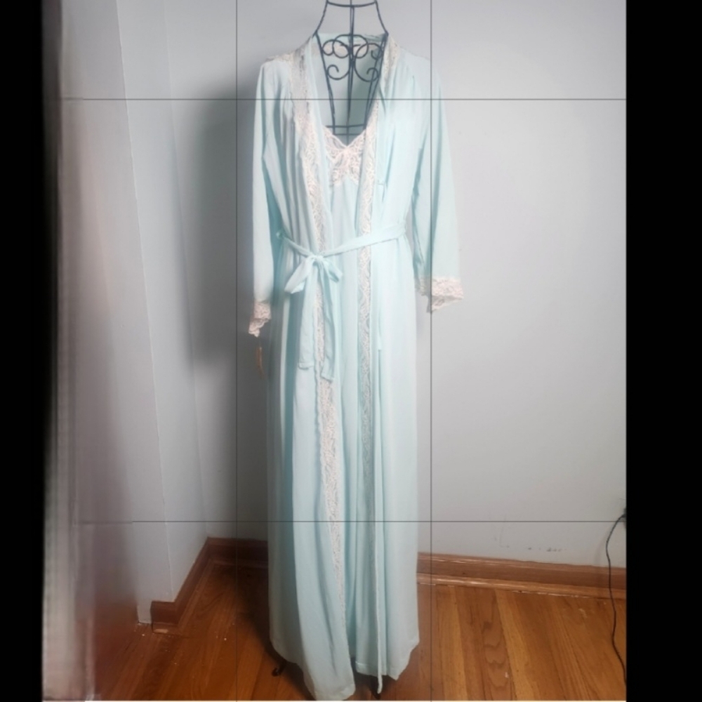Vintage 60s Peignoir Set Teal Lace Robe Nightgown Bridal Boudoir NOS
